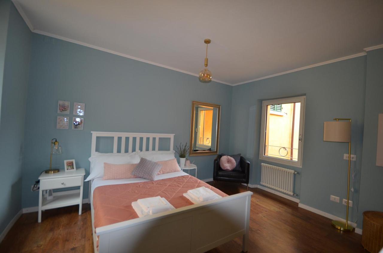 Willa Varennahouse Aston Apt Zewnętrze zdjęcie