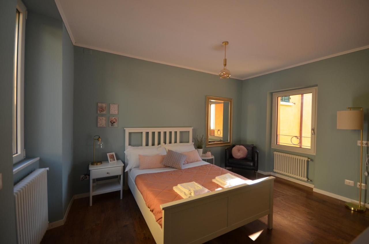 Willa Varennahouse Aston Apt Zewnętrze zdjęcie